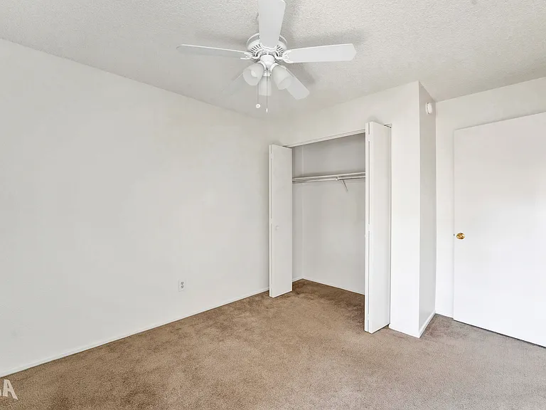 Verde Point Apartments — Photo 30