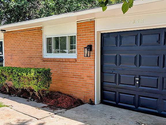 3rd image of 7842 E Latimer Pl