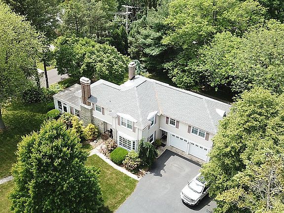 5th image of 177 Highland Rd