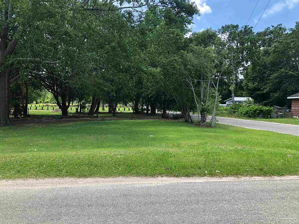 111 Wilson Ave, Atmore, AL 36502 MLS 590105 Zillow