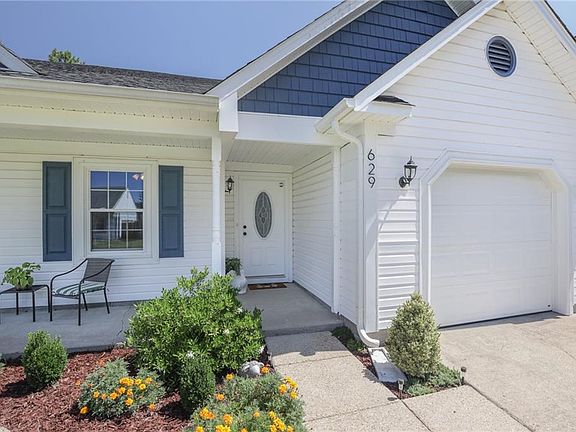 3rd image of 629 Birchridge Ct