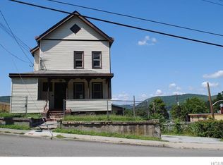 344 South St, Peekskill, NY 10566