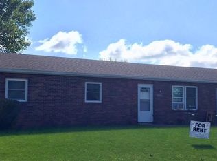 540 Meadows Ln, Waterloo, IN 46793