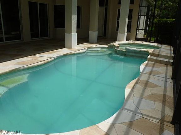 4th image of 25087 Pinewater Cove Ln