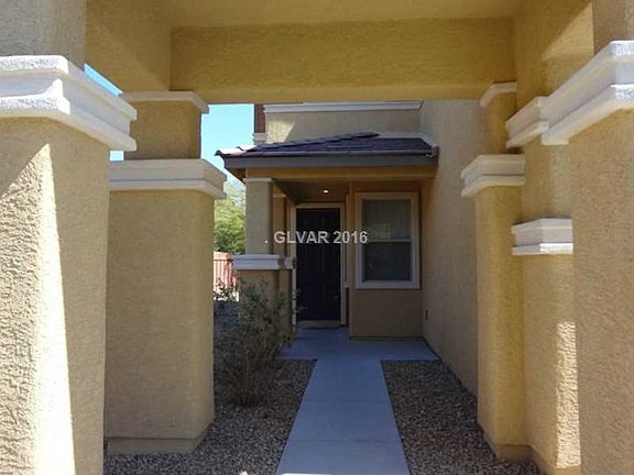 2nd image of 5580 Spiceberry Dr