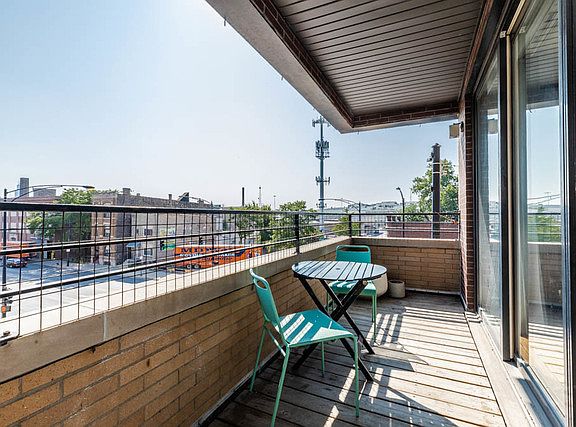 5th image of 2800 W Chicago Ave APT 3E