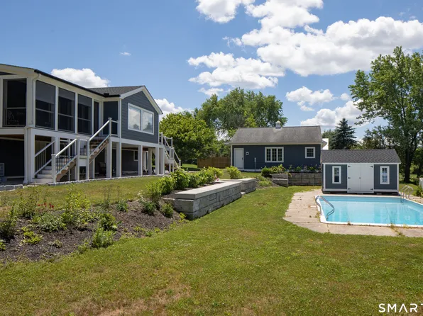 35 Emmons Lane, North Canaan, CT 06018