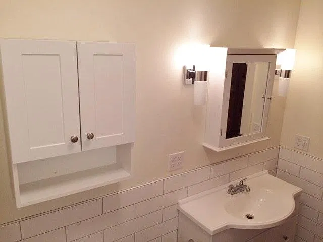 3 bed, 700 sqft, $3,500 — Photo 3