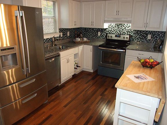5th image of 19038 Grotto Ln