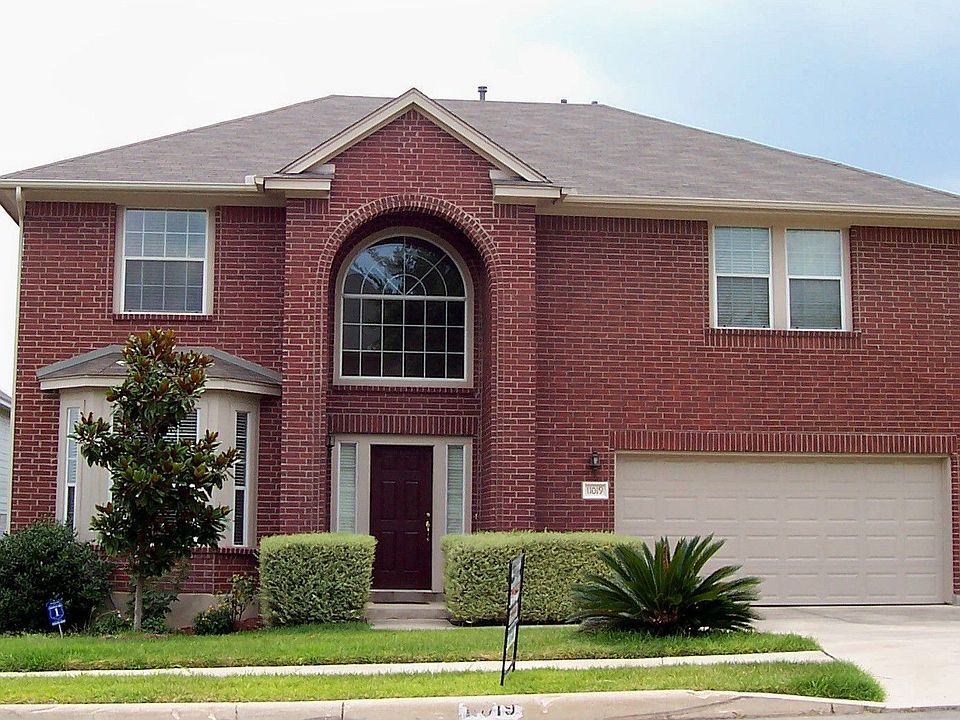 1st image of 11019 Wilson Oaks