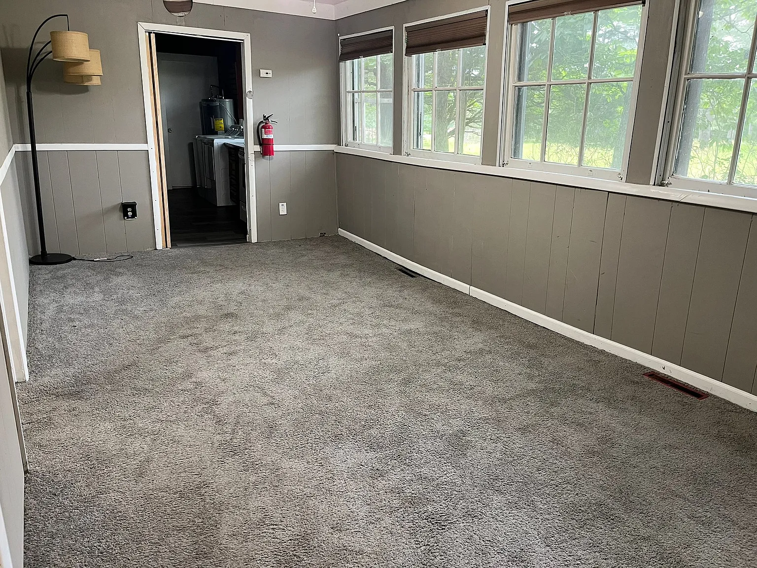 3 bed, 840 sqft, $2,400 — Photo 4