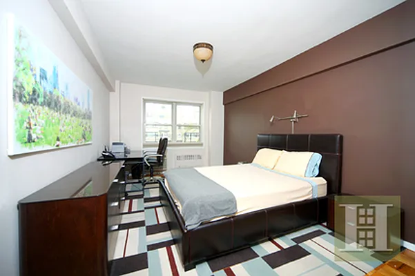 Rented by Halstead Real Estate | media 14