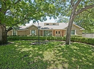 3937 Regent Cir, Dallas, TX 75229