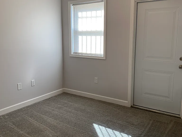 7907 Old Branch Ave #201 — Photo 8