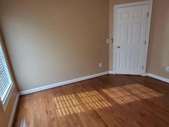 5th image of 16495 Steerage Cir