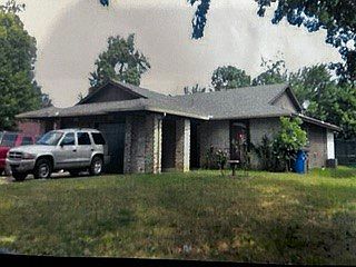 2nd image of 1519 E 66th Ct