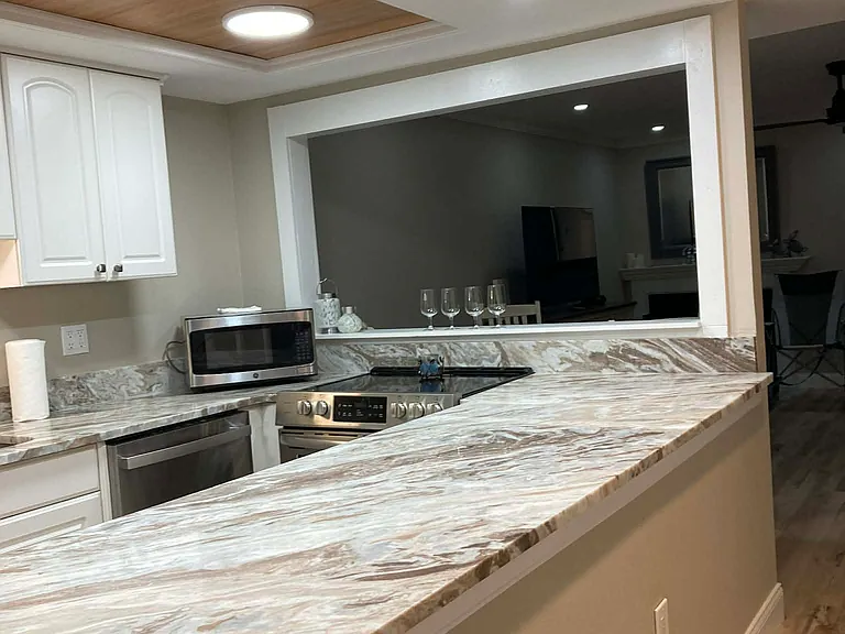 433 S Paula Dr #19 — Photo 2