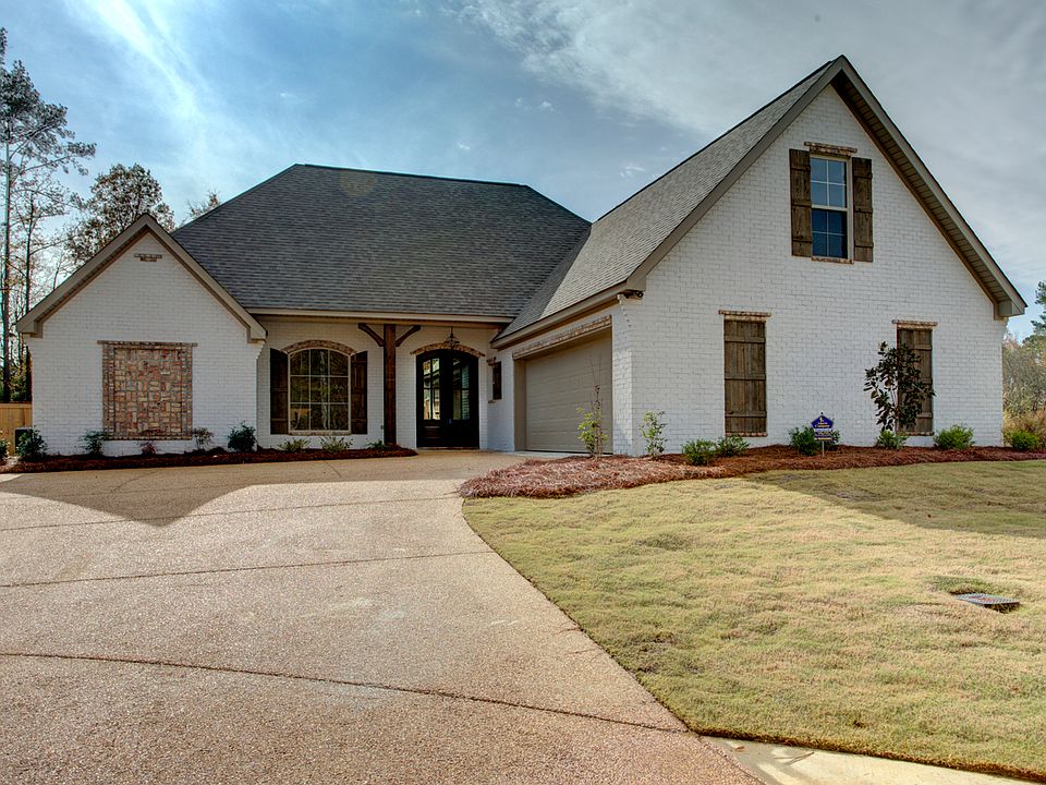 1st image of 226 Cowan Creek Dr