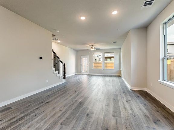 3rd image of 2500 Forest Creek Dr #2304