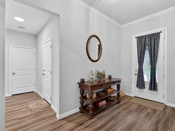 3rd image of 108 McAnear St