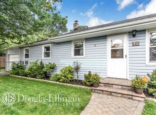 45 Arthur Ave, West Babylon, NY 11704