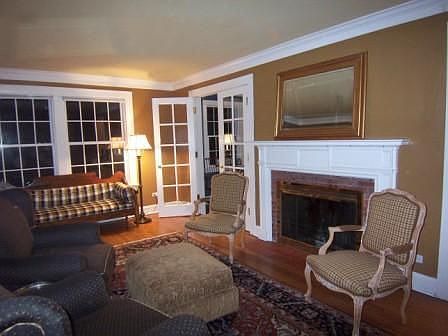 1st image of 3915 Woodland Ave