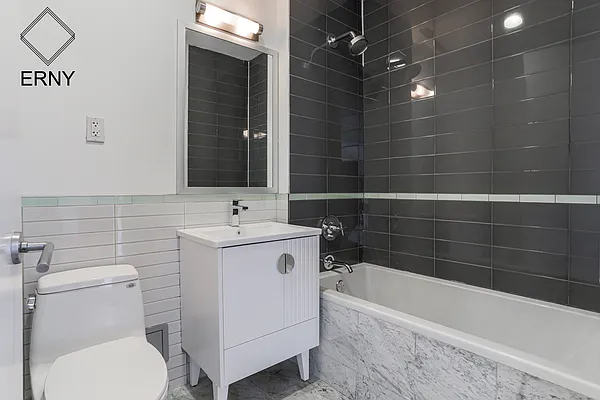 Rented by ERNY LLC | media 57