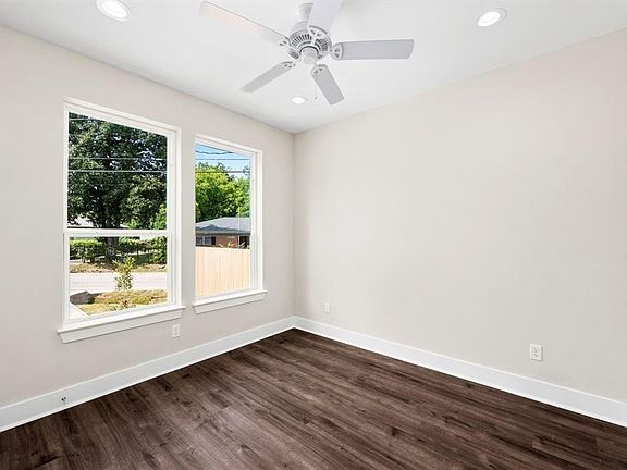 3rd image of 6832 Morrow St #B