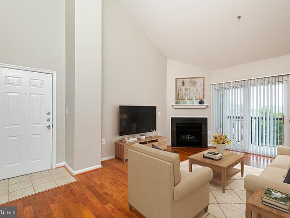 2nd image of 5117 Travis Edward Way #5117J