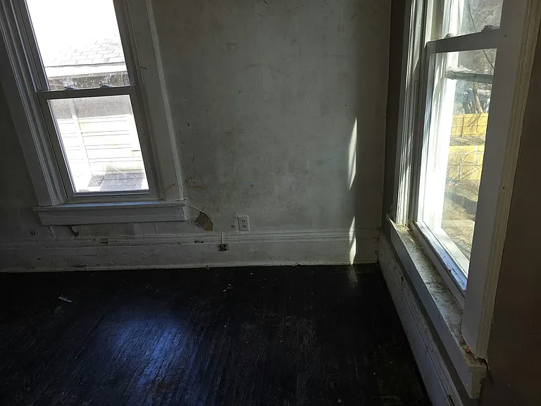 1806 N Peoria Ave — Photo 15