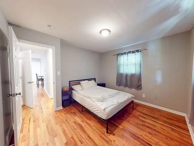 32 Marion St — Photo 18