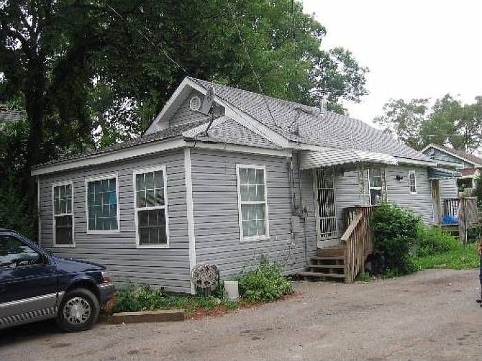 1st image of 208 Shadydell Ave