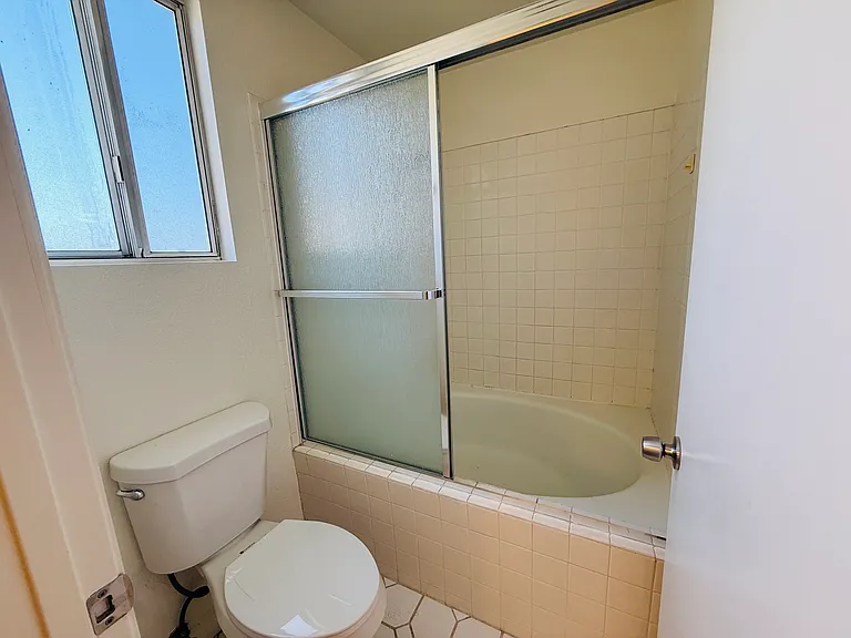 1152 Pebblewood Dr — Photo 14
