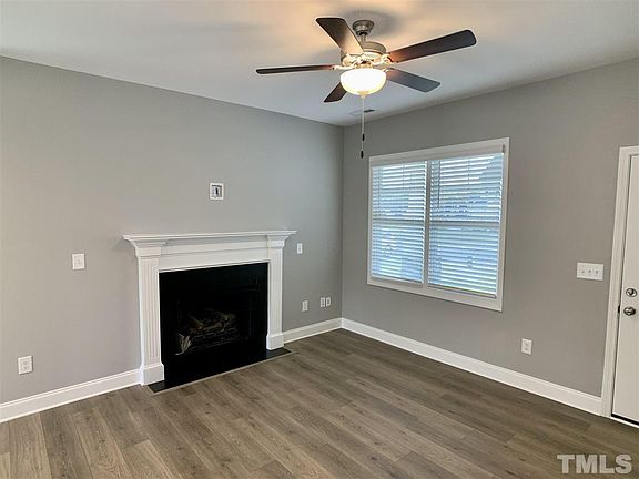 2nd image of 557 Heatwood Dr