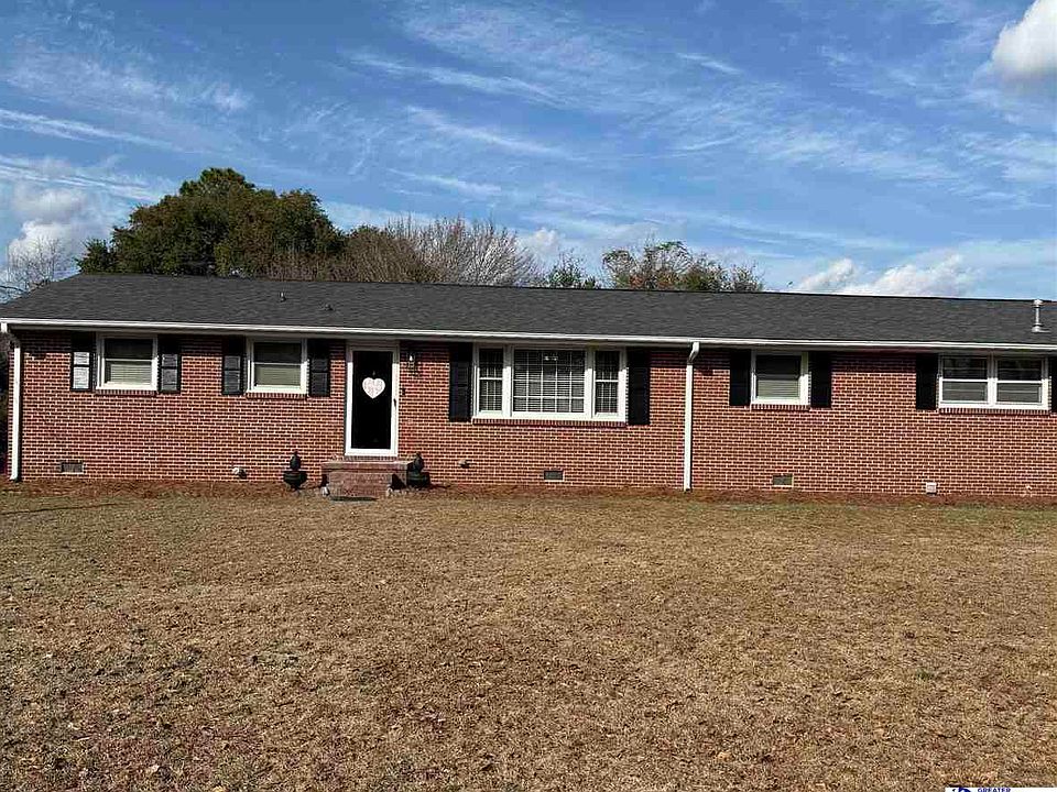 1st image of 1032 W Lake Dr