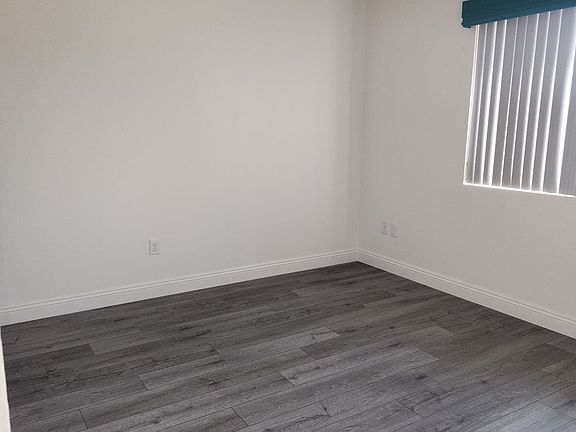 4th image of 16551 Le Grande Ln APT C