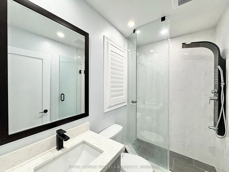 47 Chamberlain Ave — Photo 14