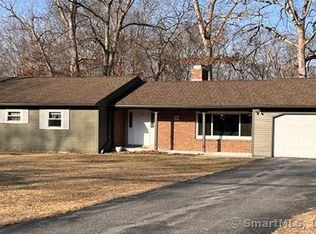 3043 David Ave, Killingly, CT 06239