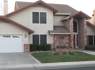 9041 Laguna Lake Way, Elk Grove, CA 95758