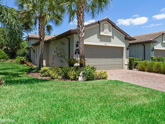 2nd image of 7195 Live Oak Dr