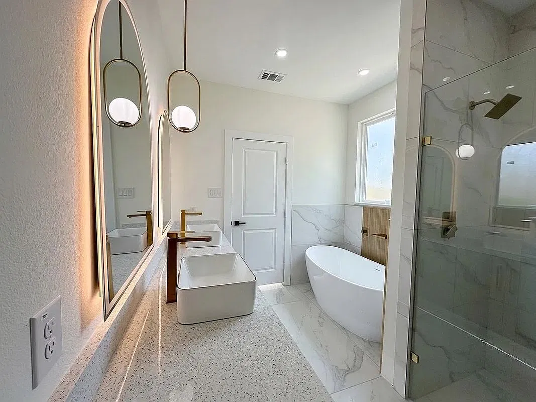 3 bed, 2.5 bath, 1800 sqft, $2,800 — Photo 3