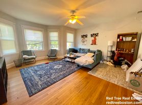 209 Chestnut Hill Ave