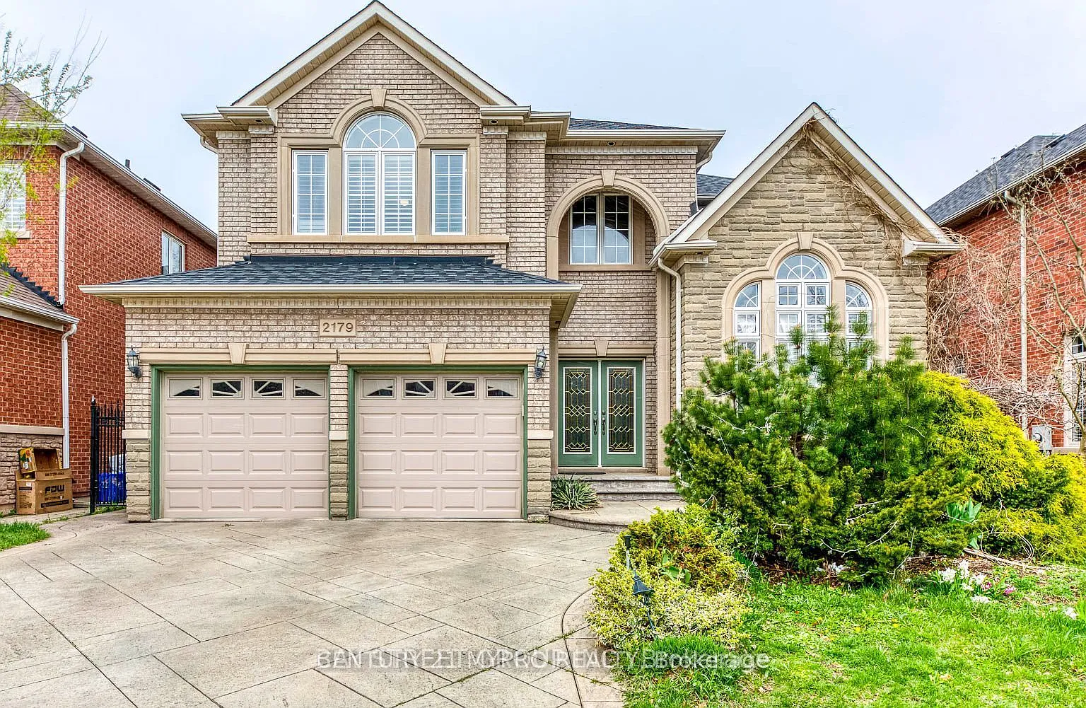 5 bed, $5,500 — Photo 1