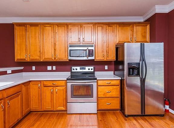 5th image of 10295 Kestrel Dr #10295