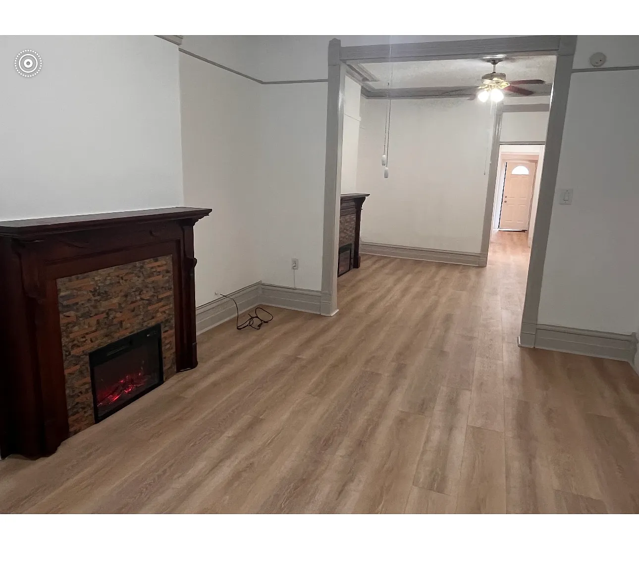 3 bed, 1000 sqft, $2,000 — Photo 4