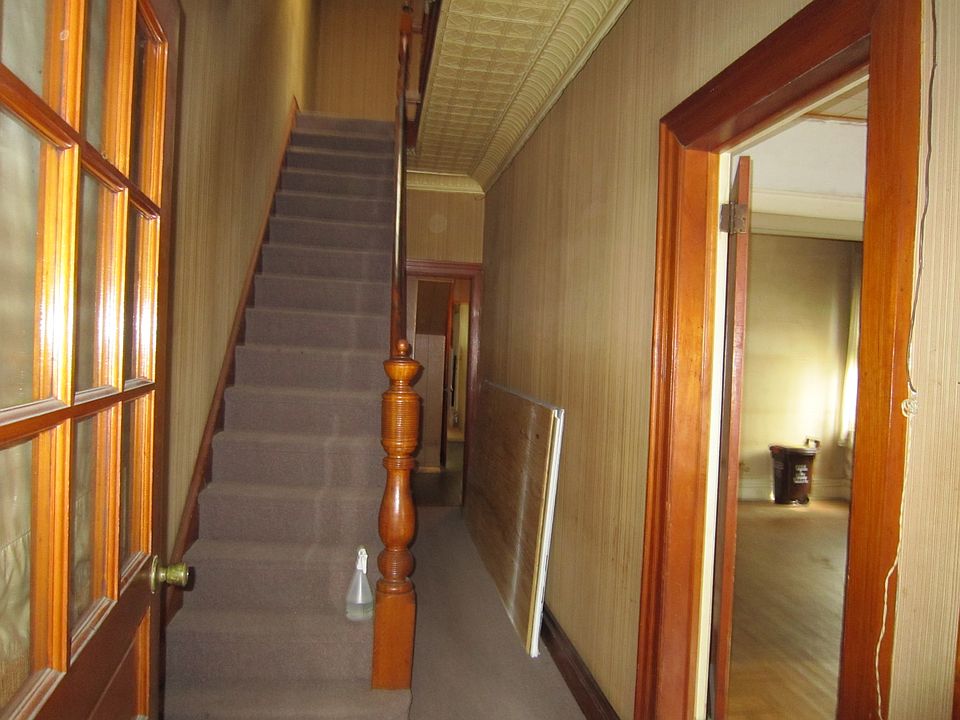 2nd image of 313 78th St