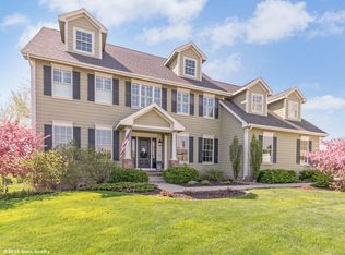 6607 Brook Ridge Ct, Johnston, IA 50131