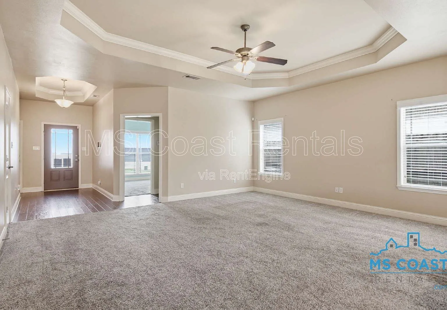 3 bed, 2.0 bath, 1683 sqft, $2,199 — Photo 3