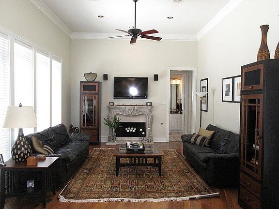 5th image of 5413 Miramar Ln