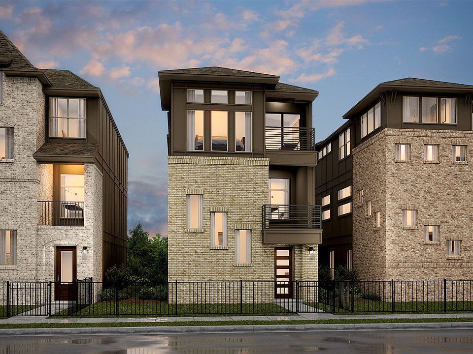 1st image of 806 Resort Dr